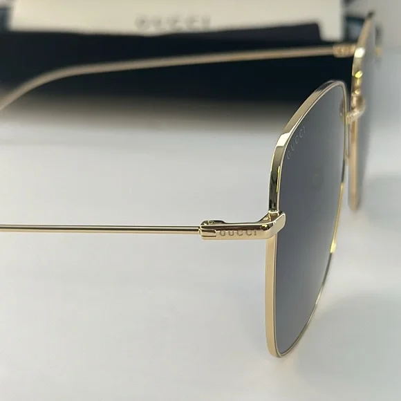 ? - New Authentic GUCCI GG1031S-001 59 Sunglass Woman Metal  display picture 2